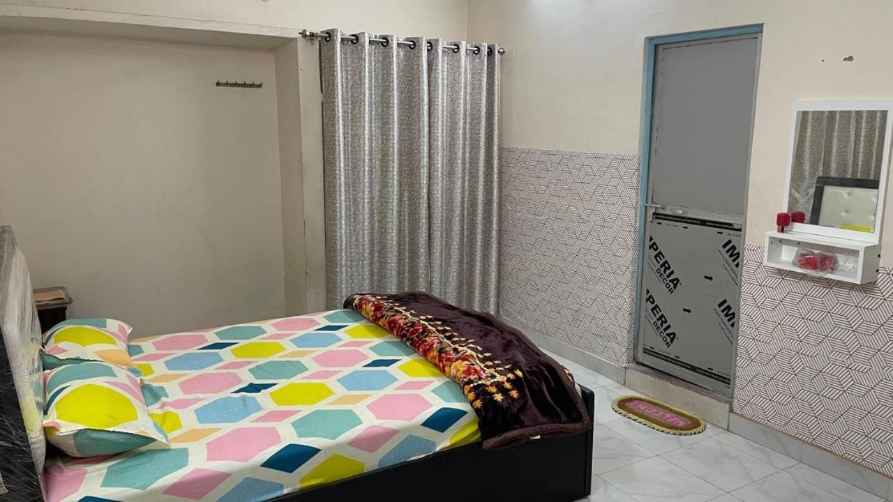ורנאסי Siddheshwar Nilayam Home Stay מראה חיצוני תמונה